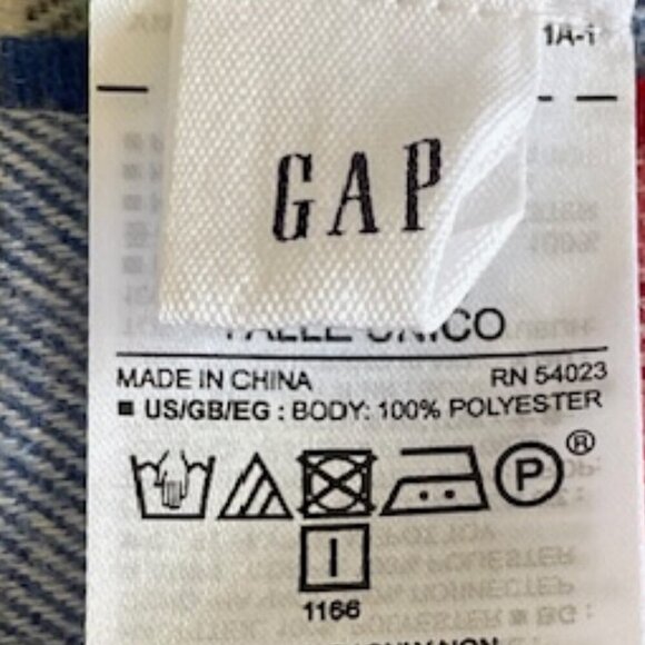 GAP Oversized Cozy Frayed Soft Red Green Plaid Scarf @ 83" x 25" - Picture 11 of 13